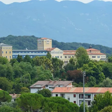 Tina House Apartmán Gorizia